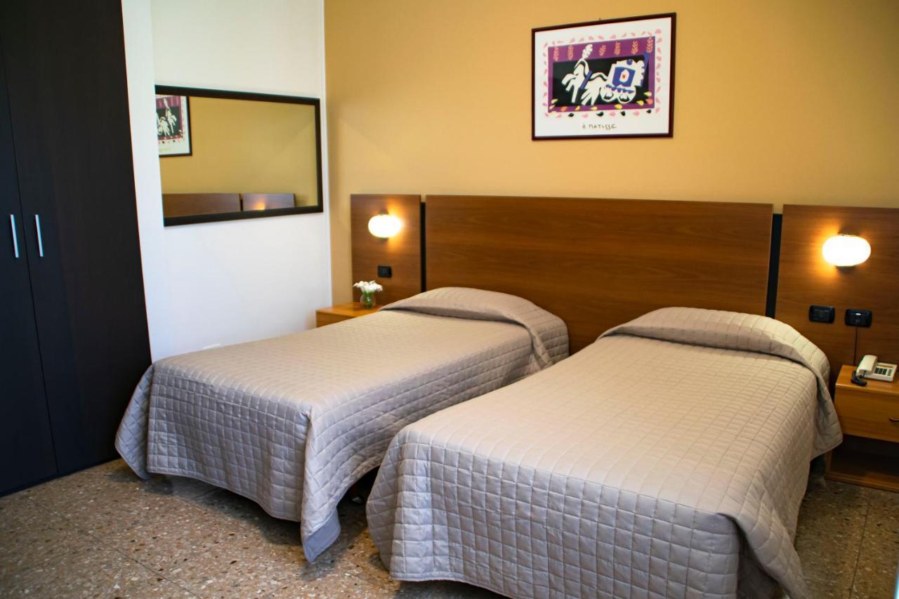 Hotel Terme di Castel San Pietro Castel San Pietro Terme Esterno foto